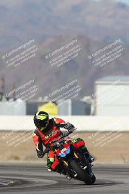 media/Jan-15-2026-Racers Edge (Thu) [[dfebeb70ab]]/3-B Group/Session 1 Turn 15/